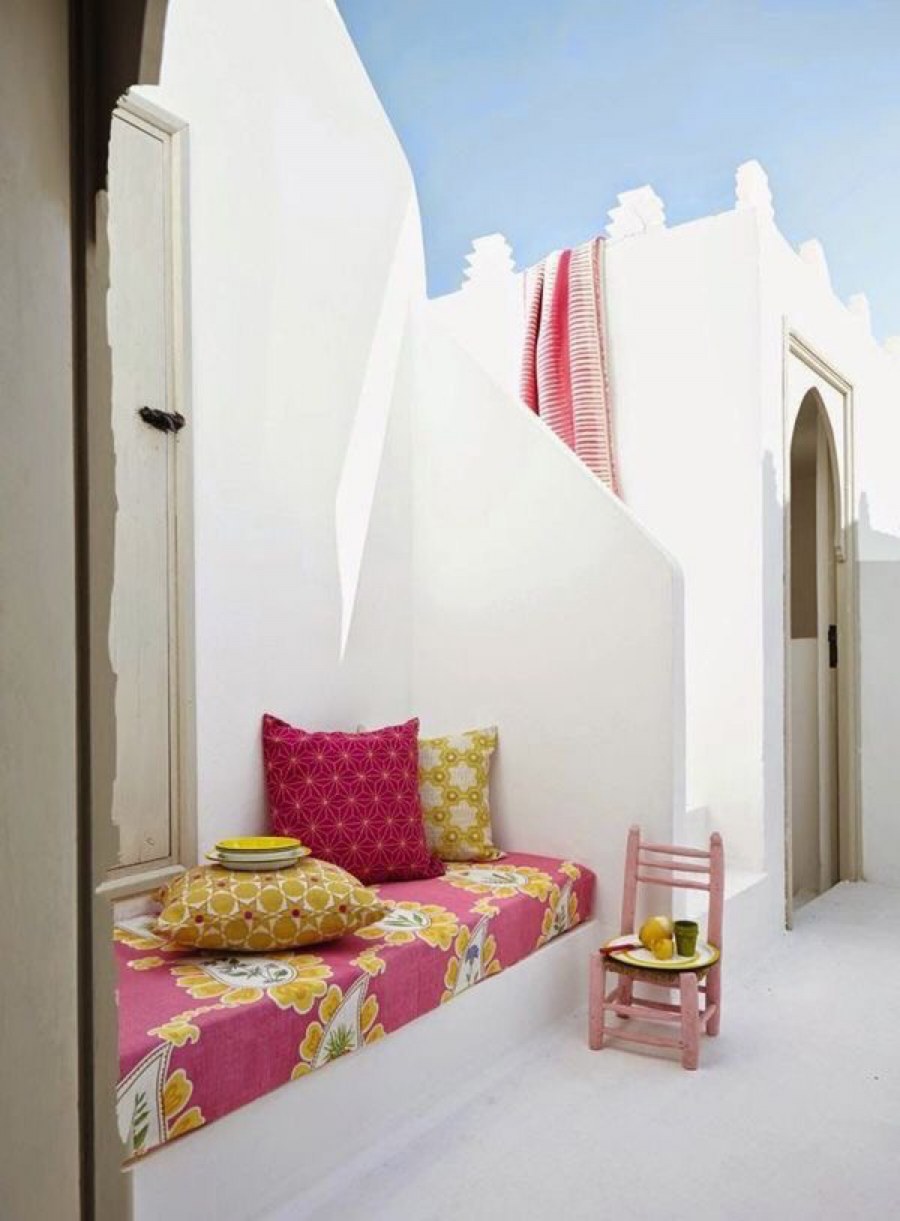 Крыльцо в марокканском стиле с навесом