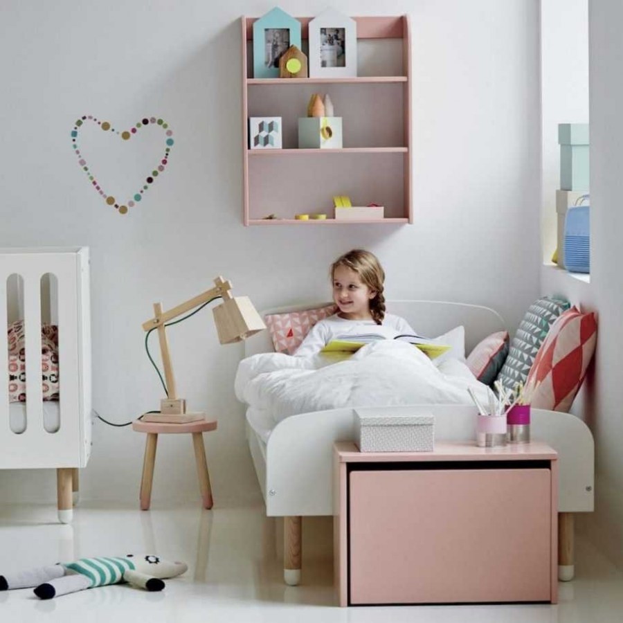 Детская для девочки в скандинавском стиле
