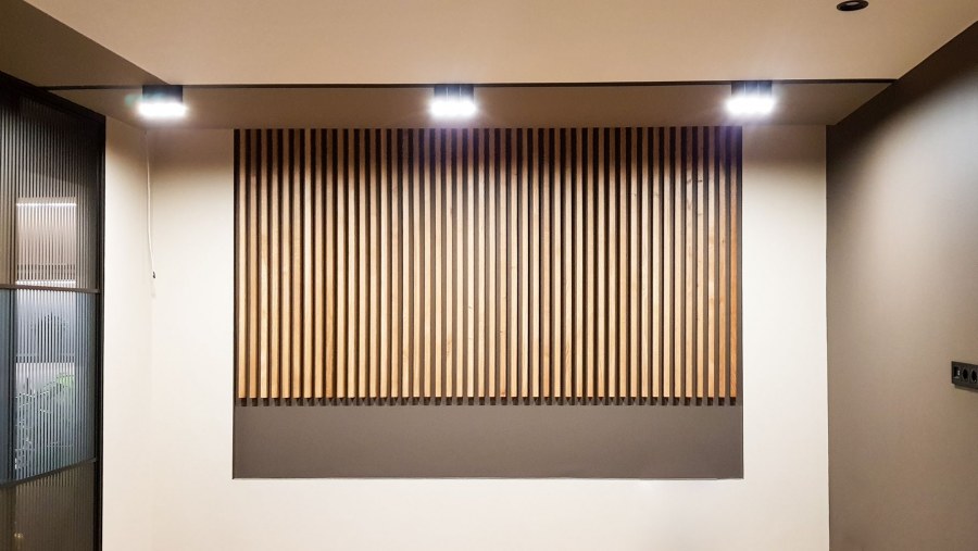 Кубообразный реечный потолок Албес