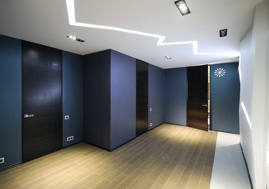 Черная отделка квартиры