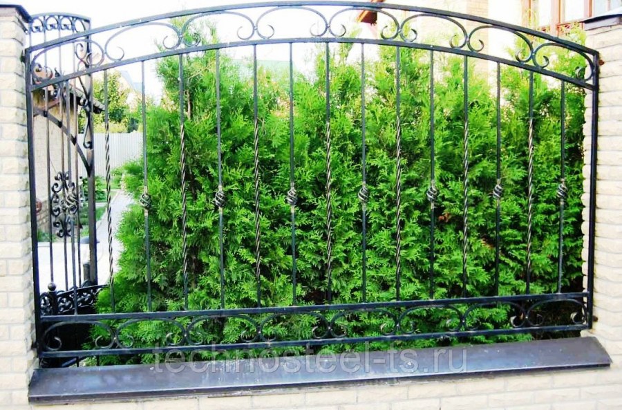 Кованый забор