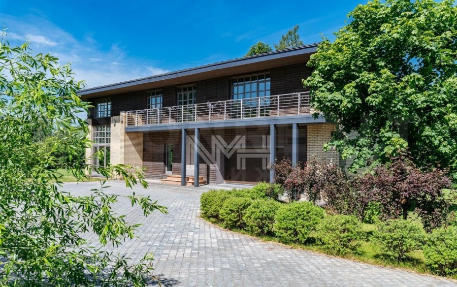 Дом Дмитрия в Варварино