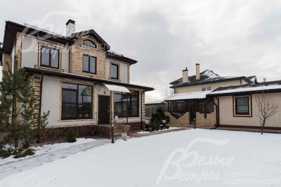 Калужское шоссе д Писково дом 250кв