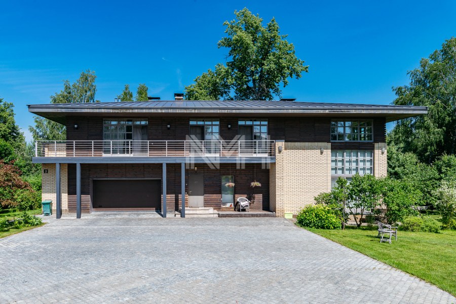 Парк красная Пахра