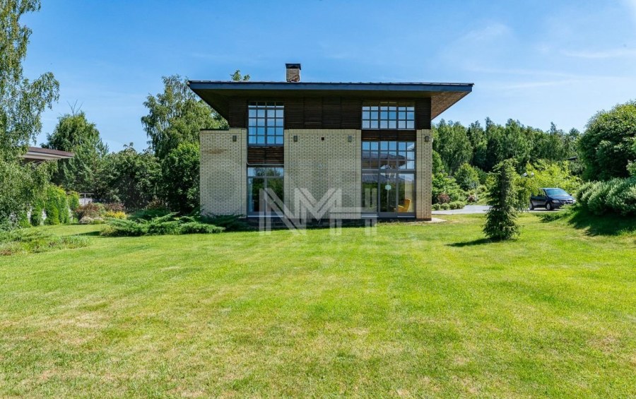 Красная Пахра (село) коттеджи