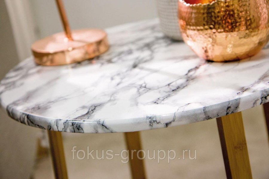 Зеленая плитка на кухне