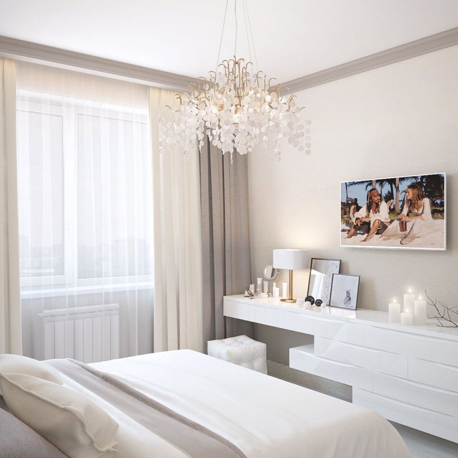 Маленькая светлая спальня