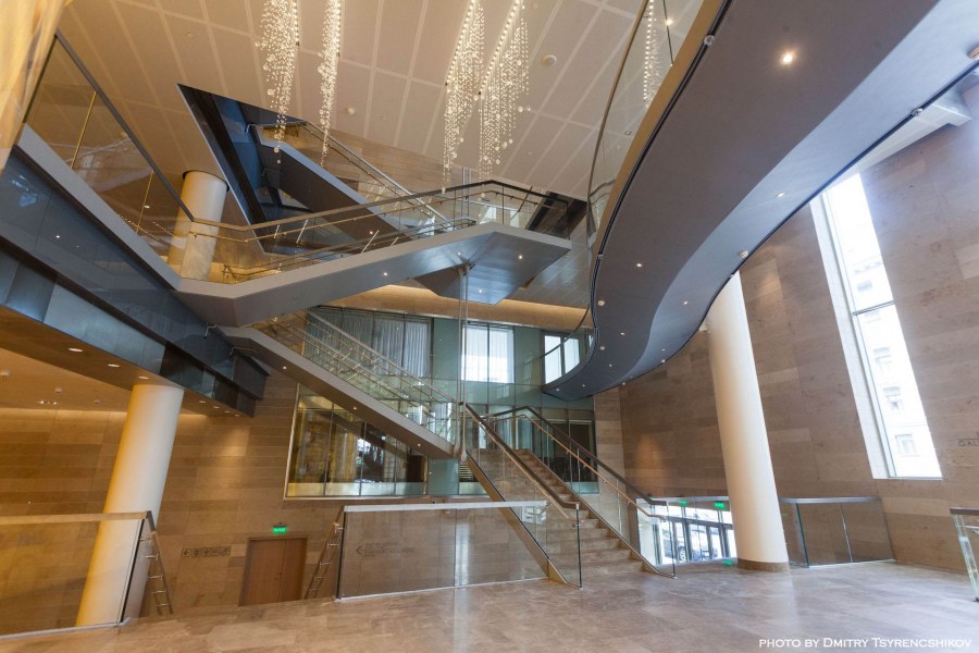 Мариинский театр 2 сцена вестибюль