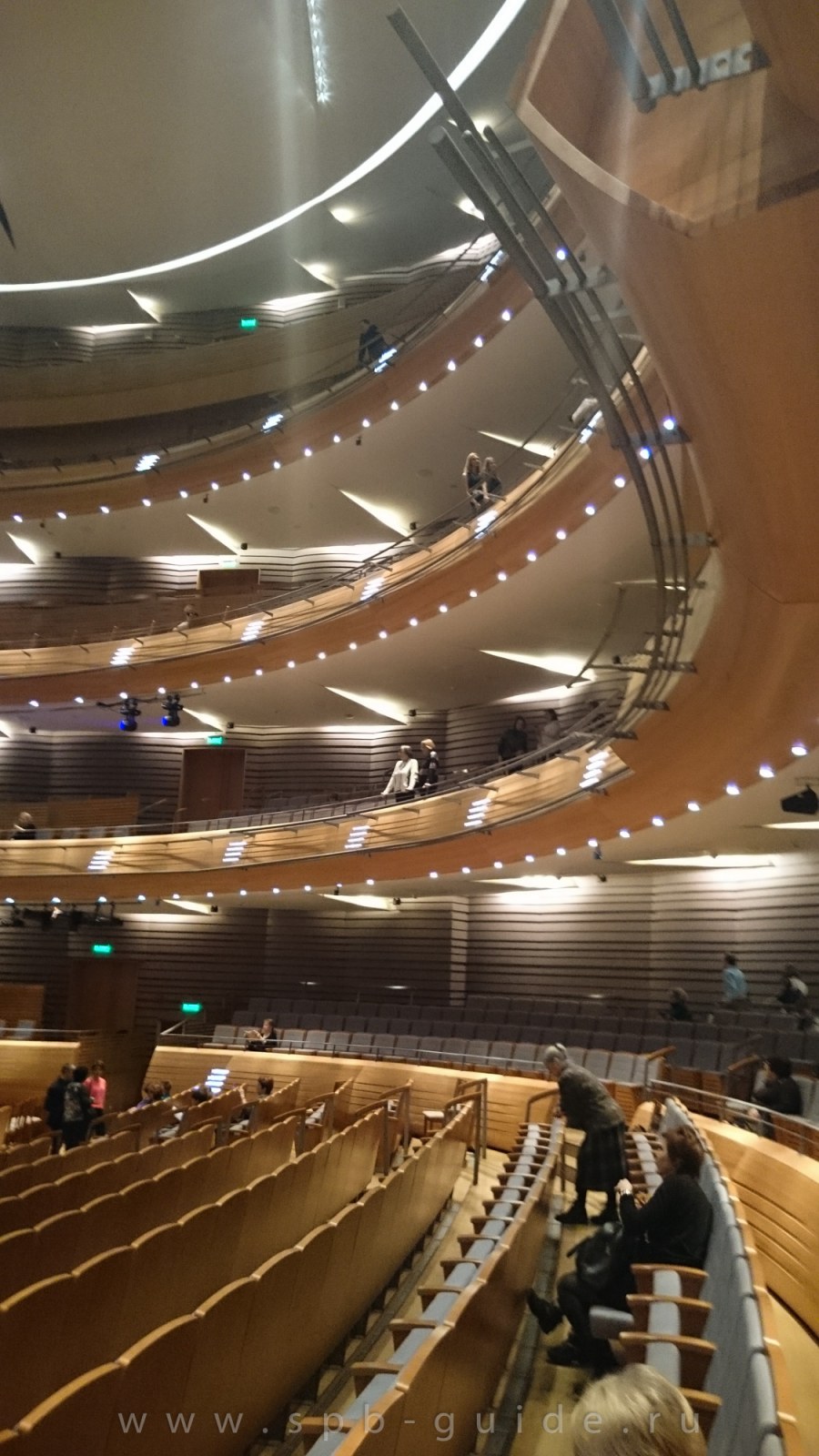 Мариинский театр зал м2