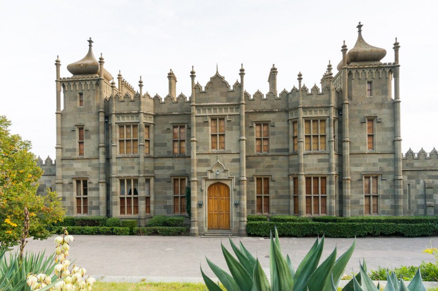 Алупкинского дворца графа Воронцова