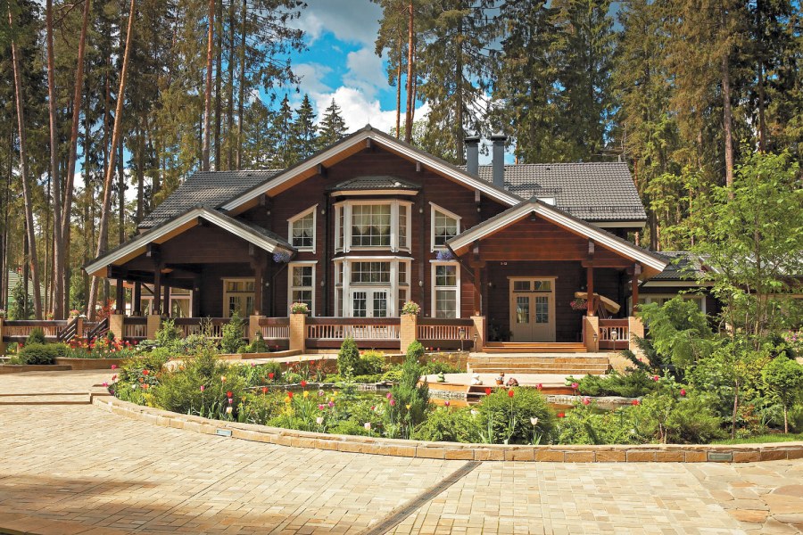 Дом из дерева