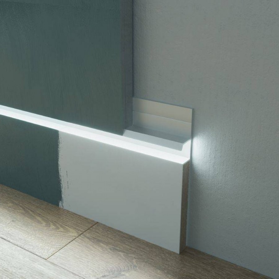 Алюминиевый плинтус Ликорн 14,5х104,6 мм с вставкой 12,5х80 мм