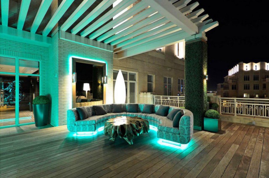 Светодиодная подсветка на веранде