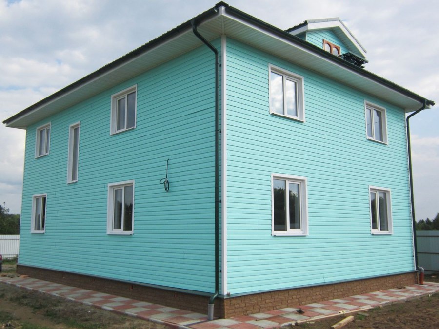 Бирюзовый сайдинг