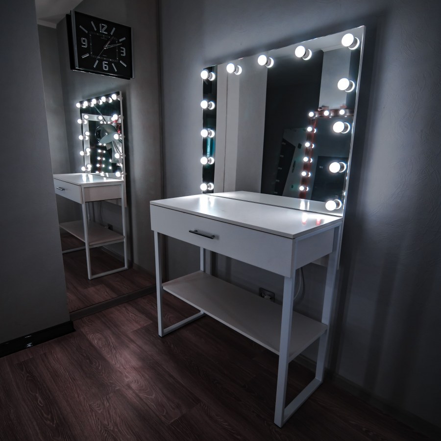 Гримерный столик Тиффани