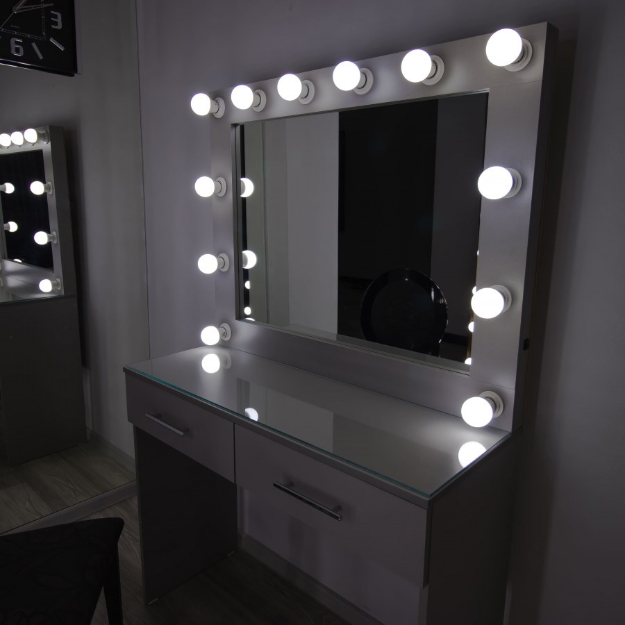 Гримерное зеркало 60 на 80