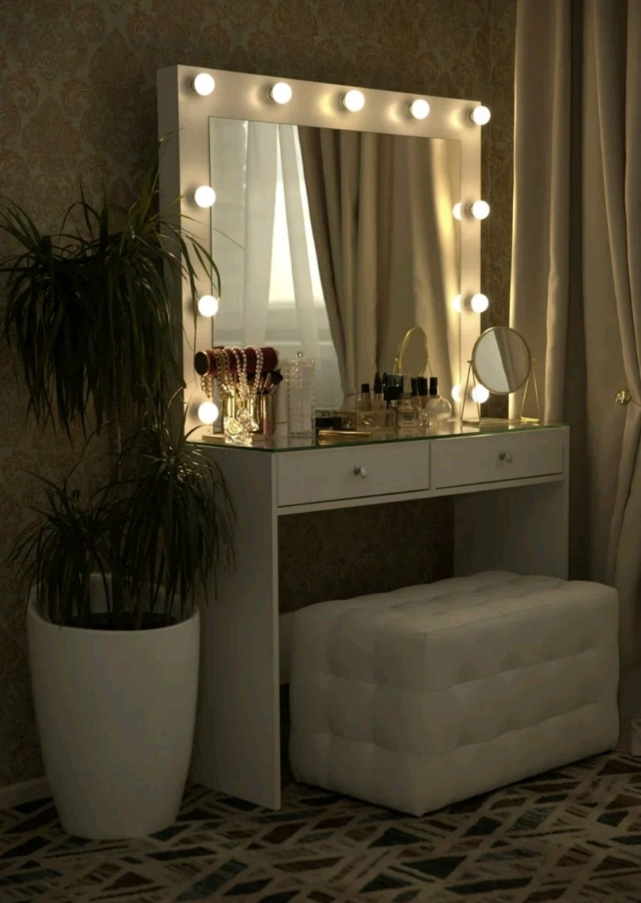 Гримерное зеркало белое 70*80