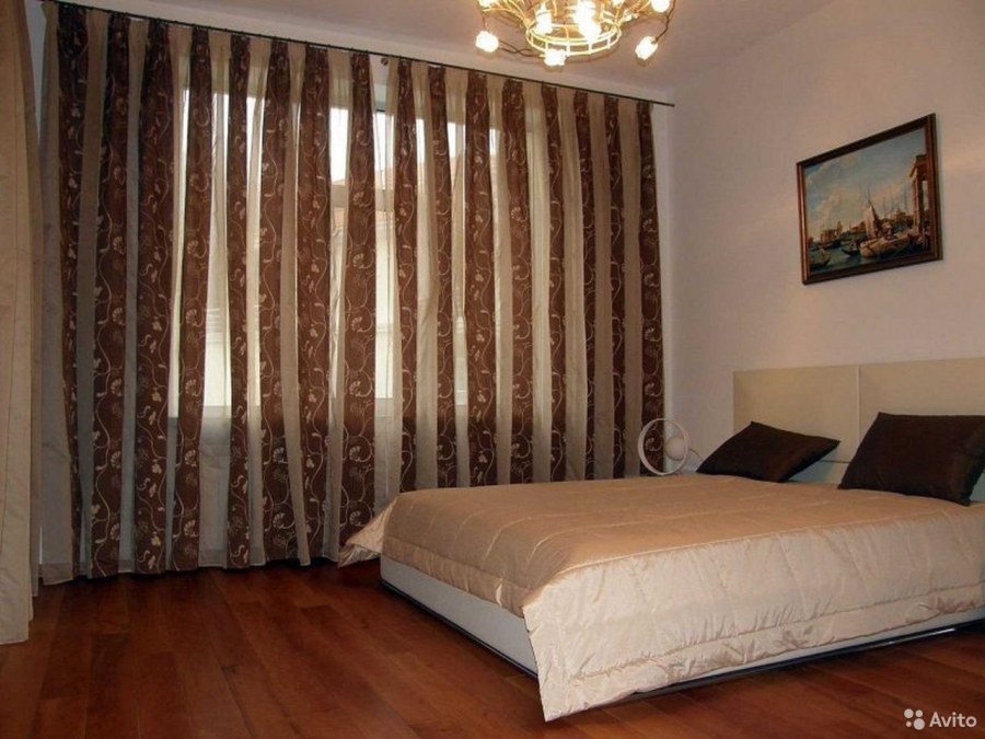 Карнизы для штор в спальню