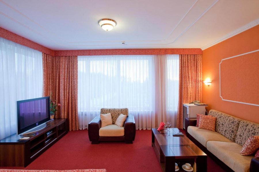 Эмеральд Тольятти