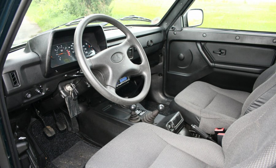 Нива 2121 Урбан салон