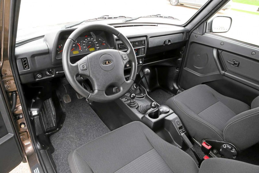 Нива 4х4 Урбан салон