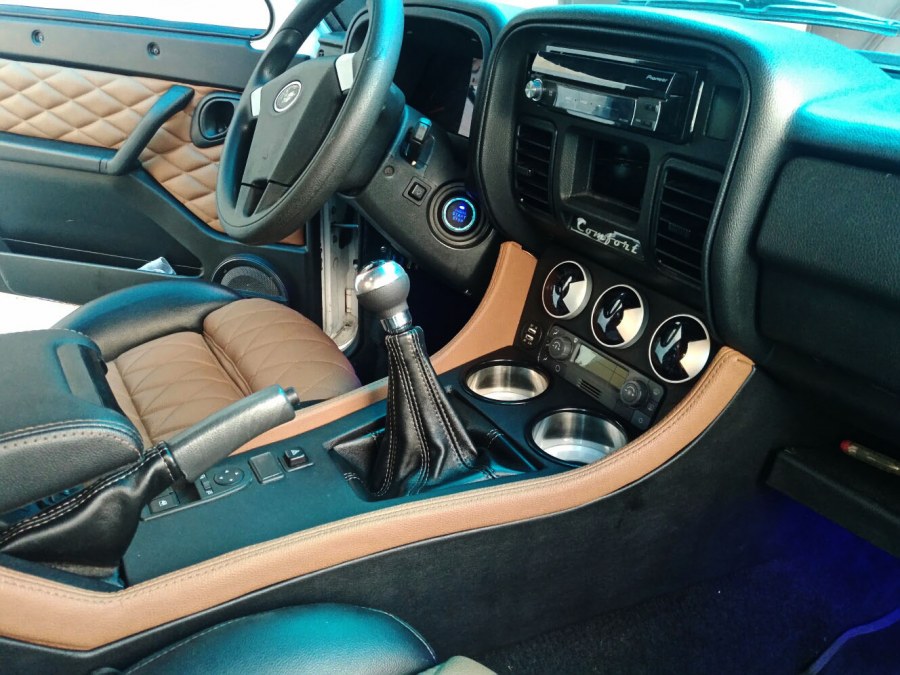 Нива Урбан 5 дверная салон