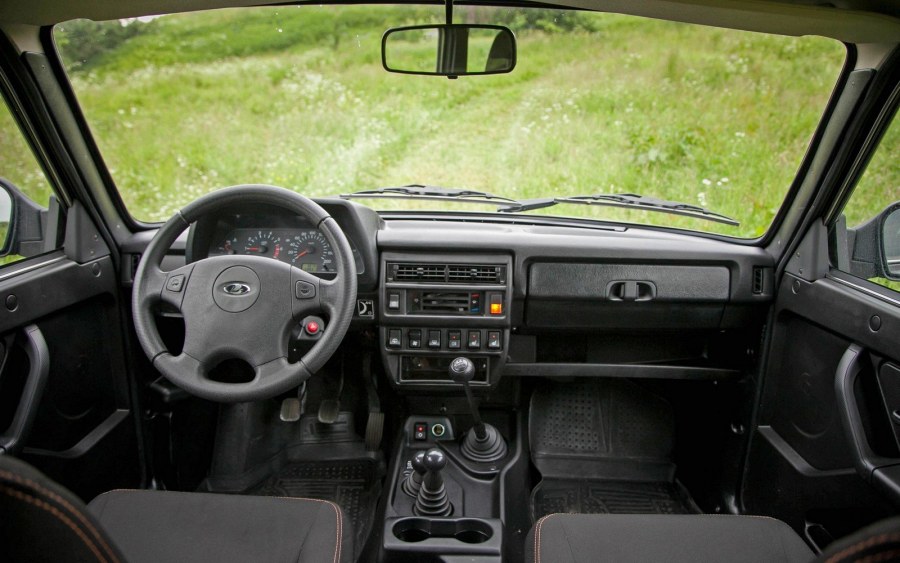 Lada Niva 4x4 салон