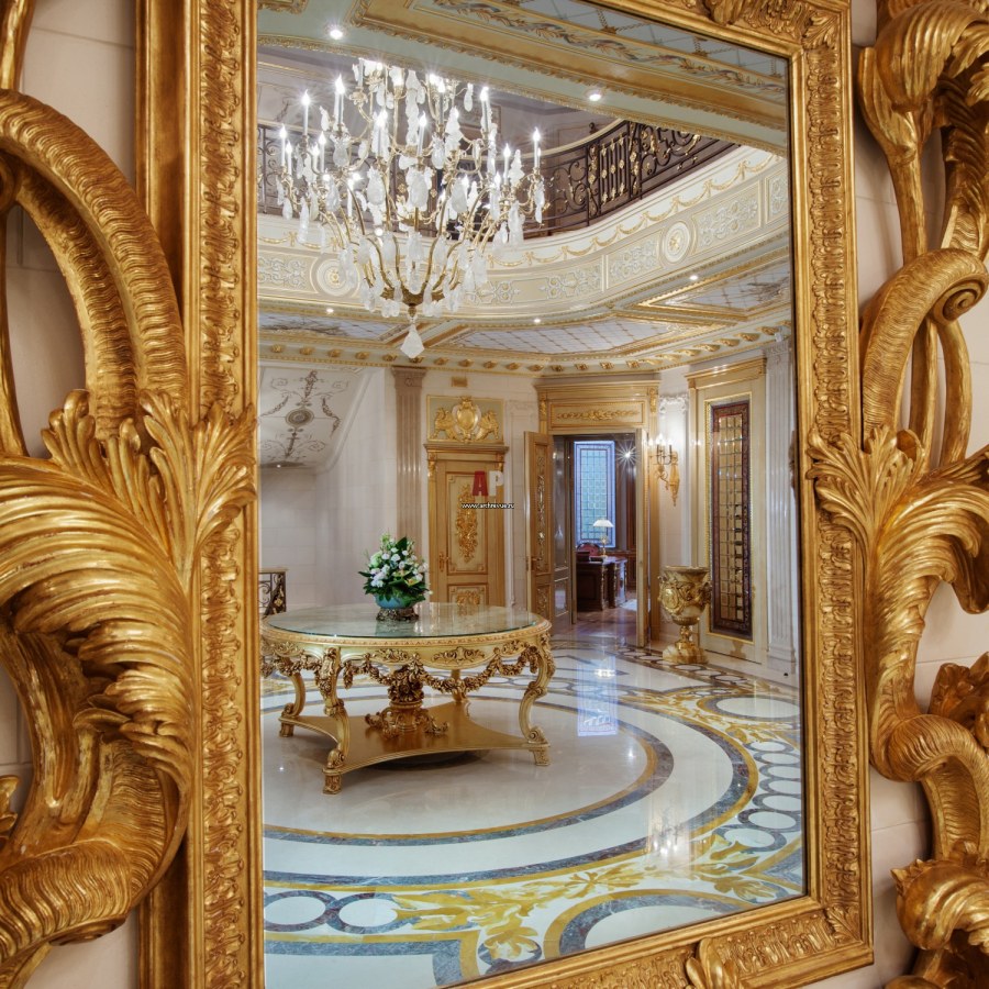 Дворцовый стиль в интерьере