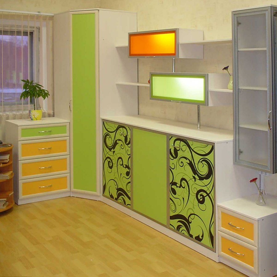 Встроенная детская мебель