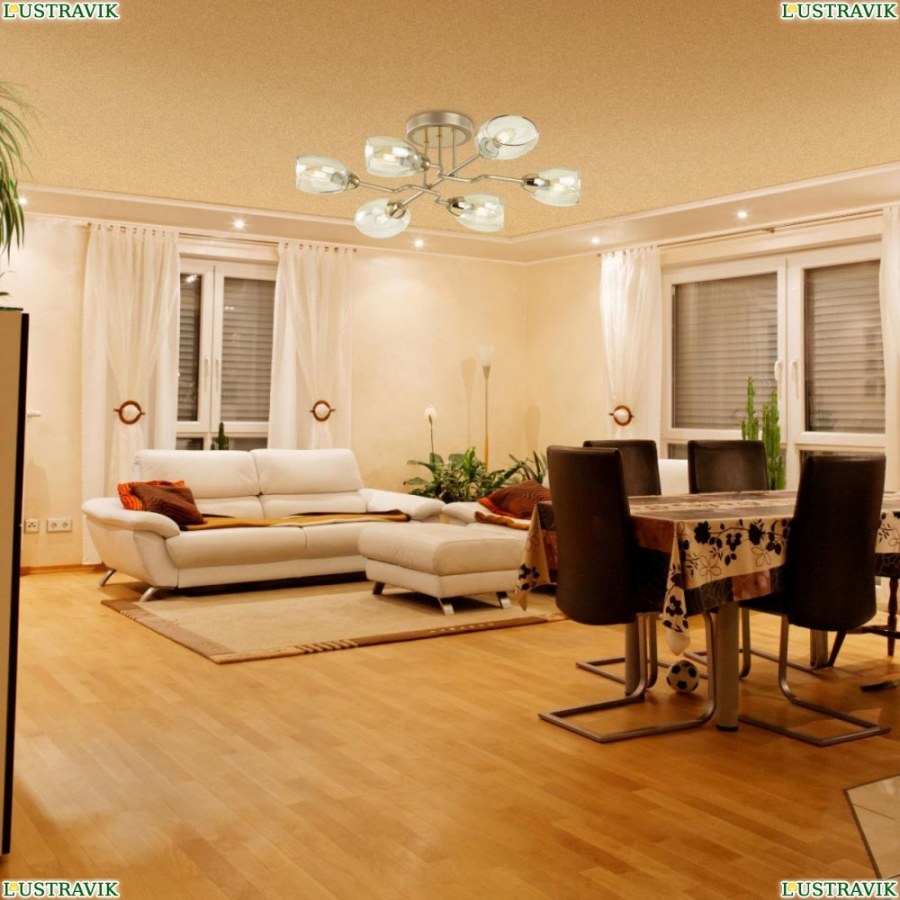 Витраж на потолке