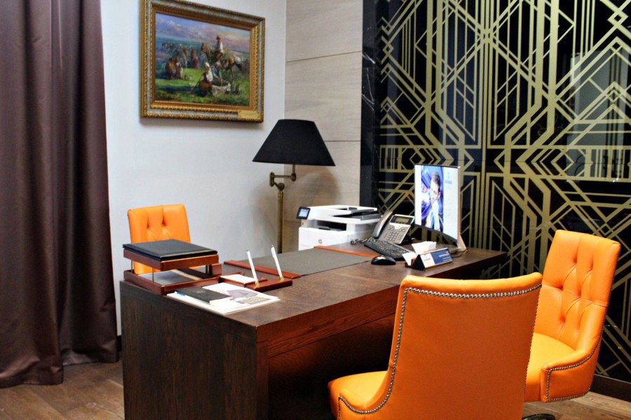 Стол обслуживание для банк