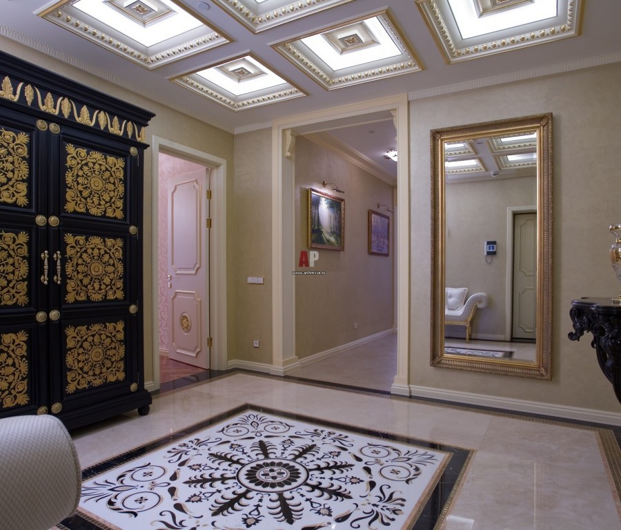 Потолок с кессонами в классическом стиле