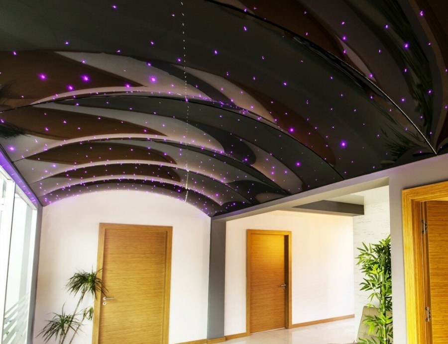 Эплай натяжные потолки