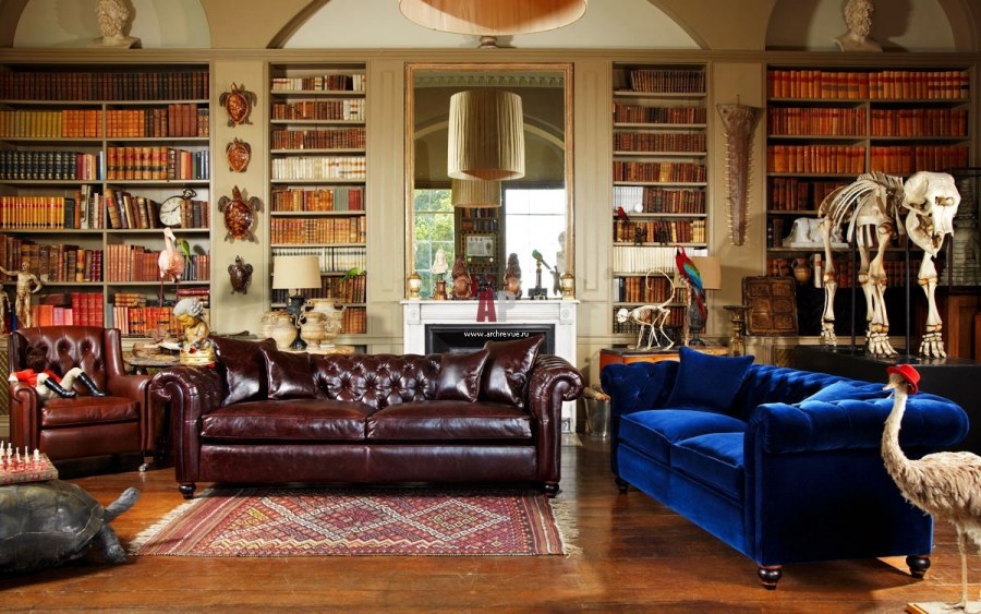 Классическая мягкая мебель для гостиной