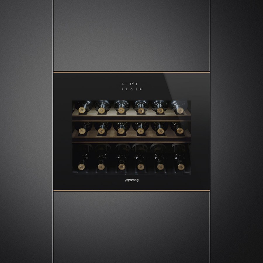 Кухонный остров с винным шкафом