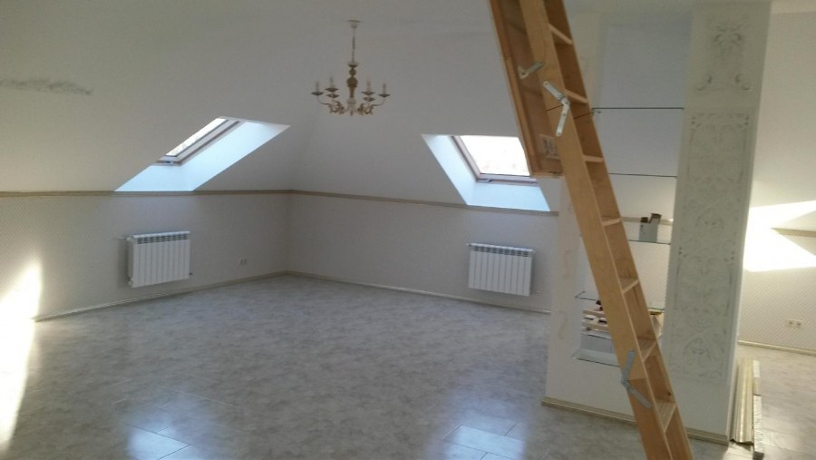 Мансарда в саду своими руками