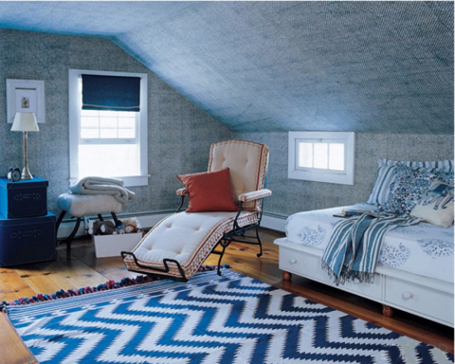 Плинтус в мансарде