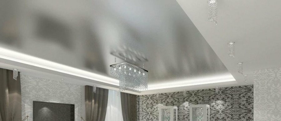 Серый глянцевый натяжной потолок