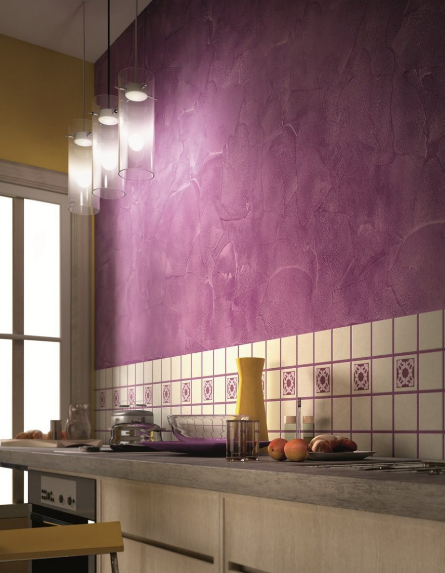 Фактурная штукатурка для стен кухни