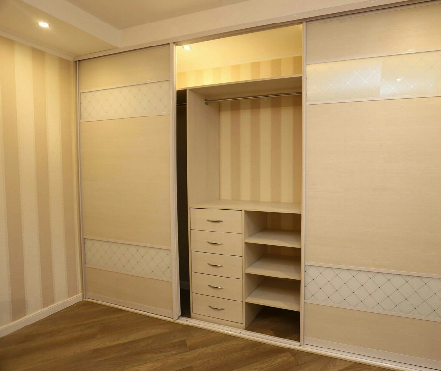 Встроенный шкаф купе