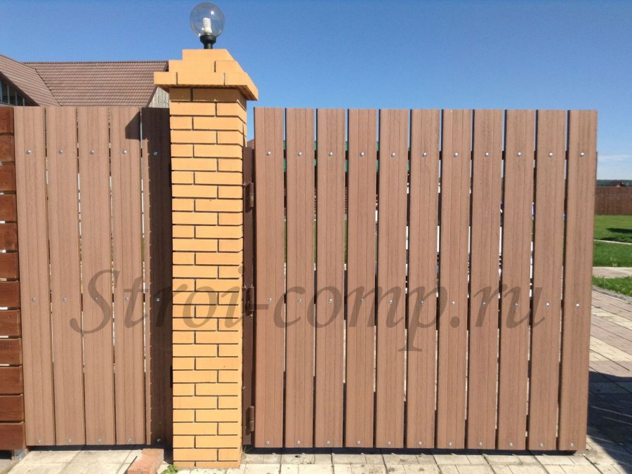 Забор из штакетника дпка