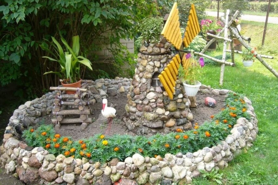 Декоративные клумбы