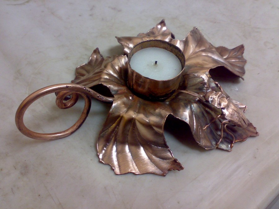 Антикварный медный поднос