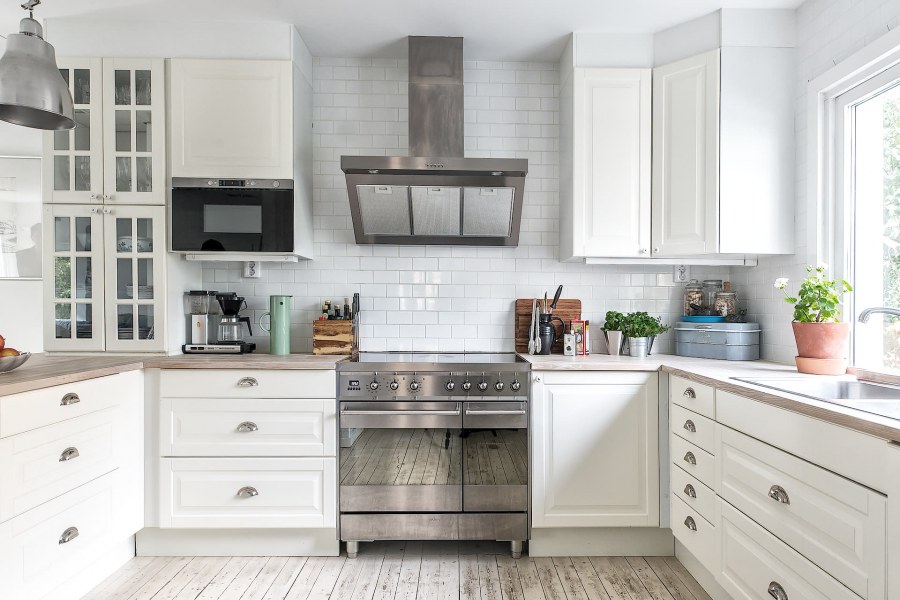 Кухни икеа Будбин белая угловая