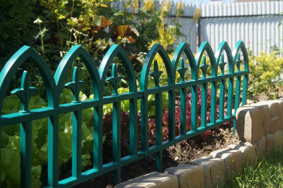 Декоративный заборчик для клумб