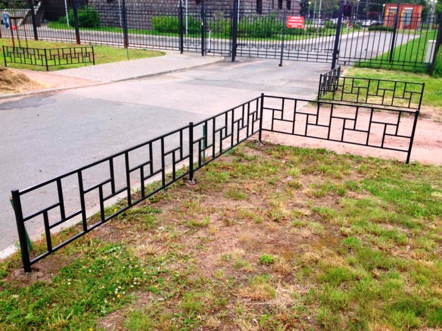 Ограждение газона