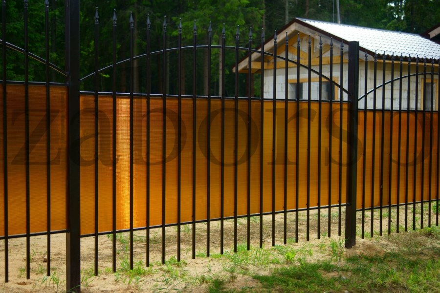 Забор поликарбонат