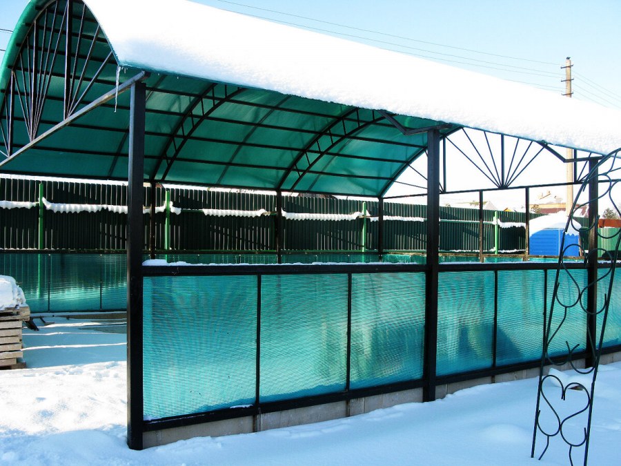 Ограждение с поликарбонатом