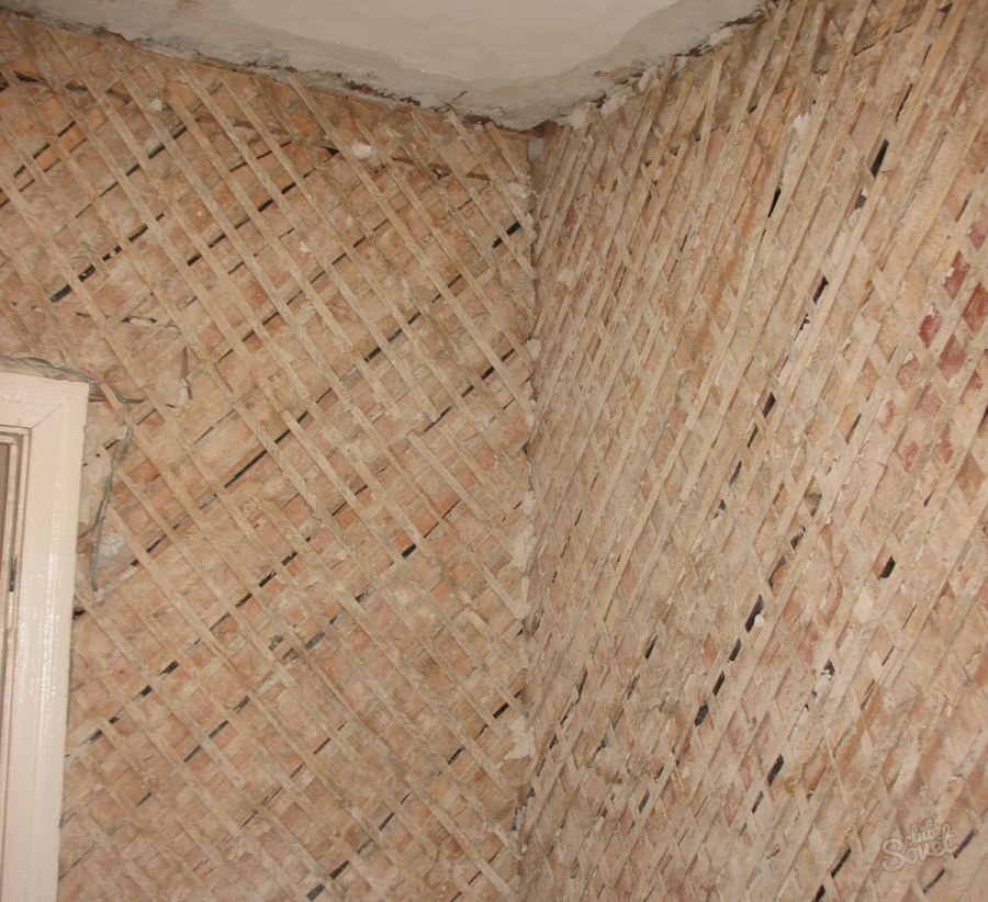 Оштукатуривание деревянных стен