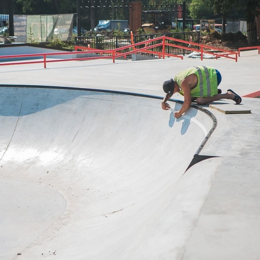 Бетонный скейт-парк в Котловке